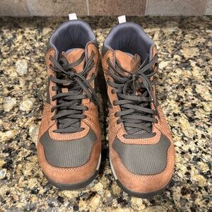 Oboz Footwear Womens Size 10 Bozeman Mid Waterproof Leather Hiking Boots